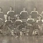 An old photo of Women\'s hockey team